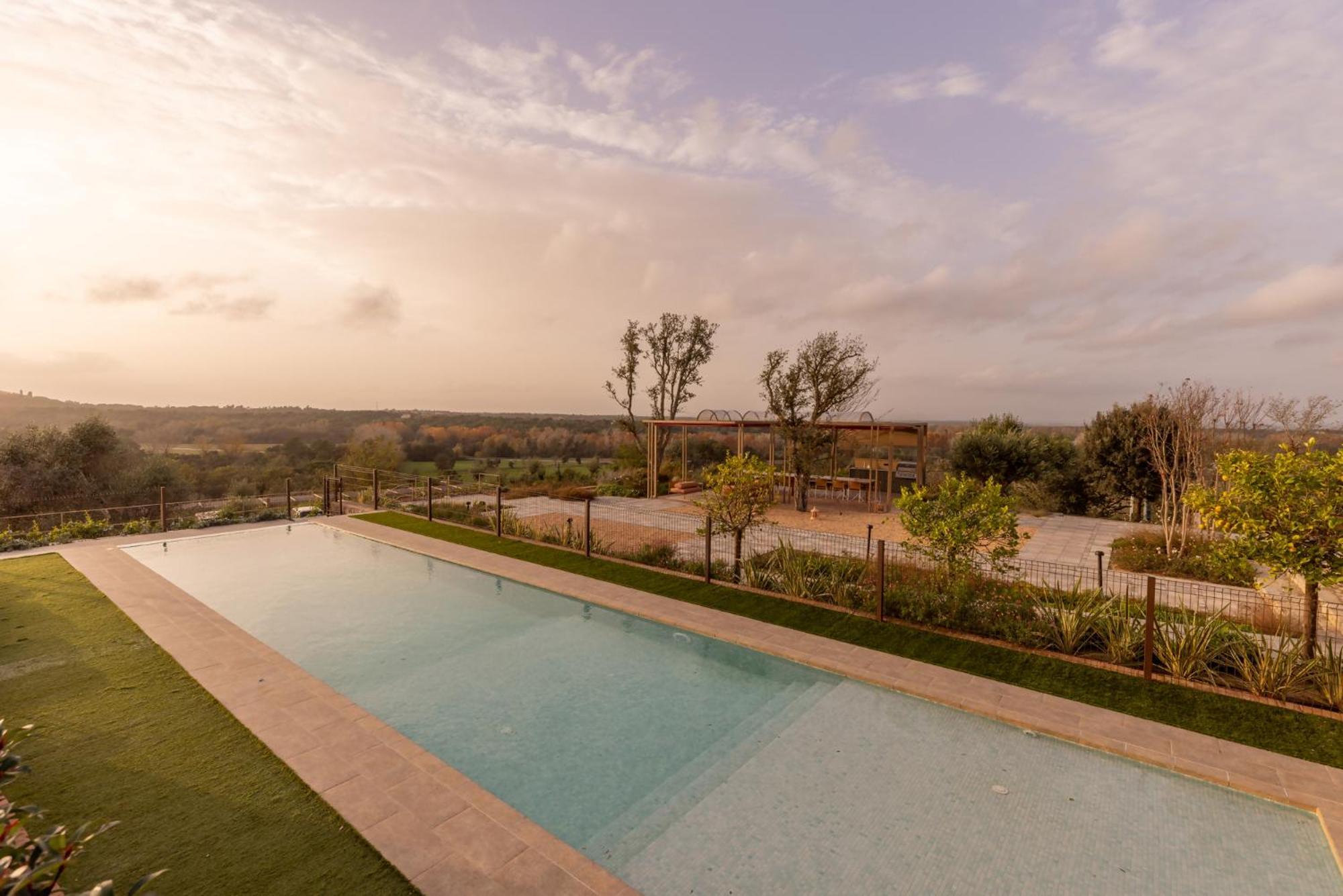 Can Bufi Espectacular Casa Con Piscina Interior Llagostera Exterior foto